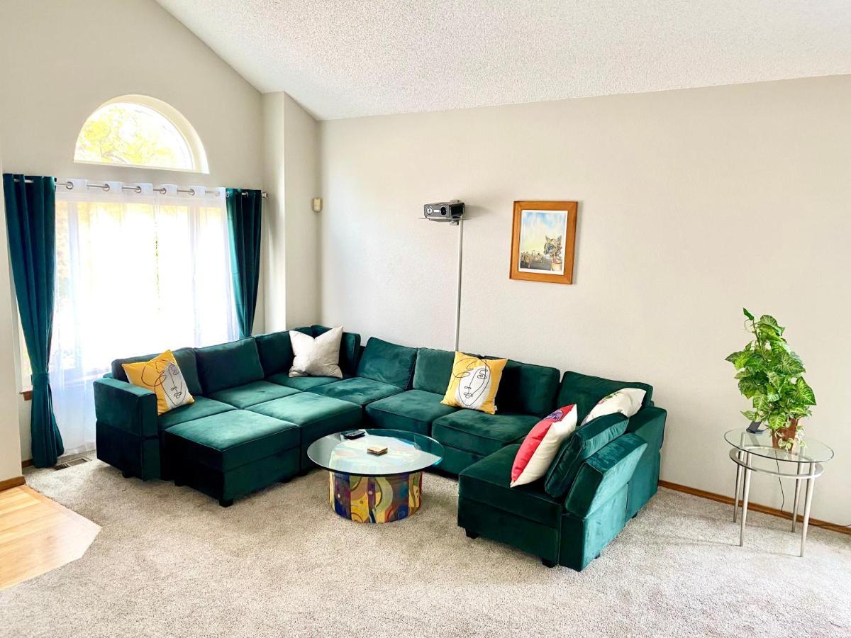 Artsy Home Close To Usafa With Fireplace And Patio Колорадо Спрингс Екстериор снимка