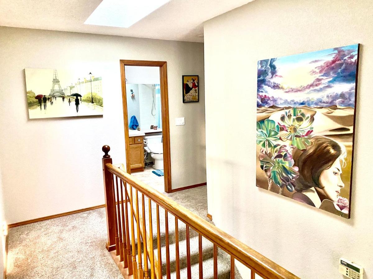 Artsy Home Close To Usafa With Fireplace And Patio Колорадо Спрингс Екстериор снимка